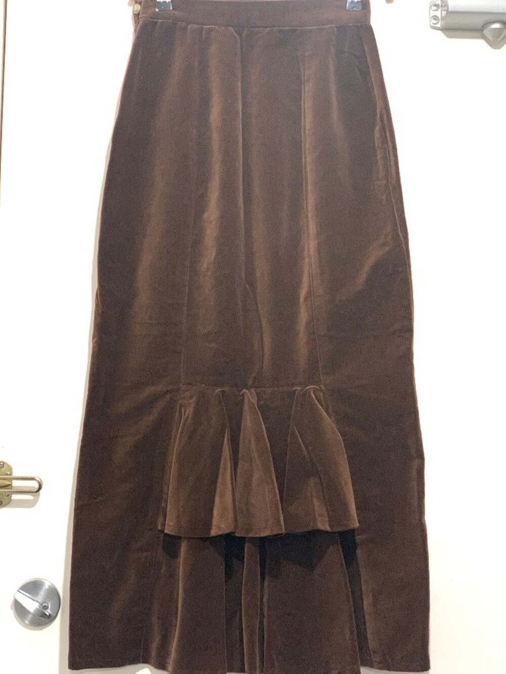 VINTAGE VICTORIANA CANADA RUFFLED VELVET MAXI SKIRTS SIZE 25